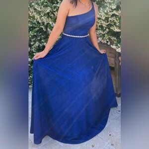 Shimmery blue long prom dress with diamond belt